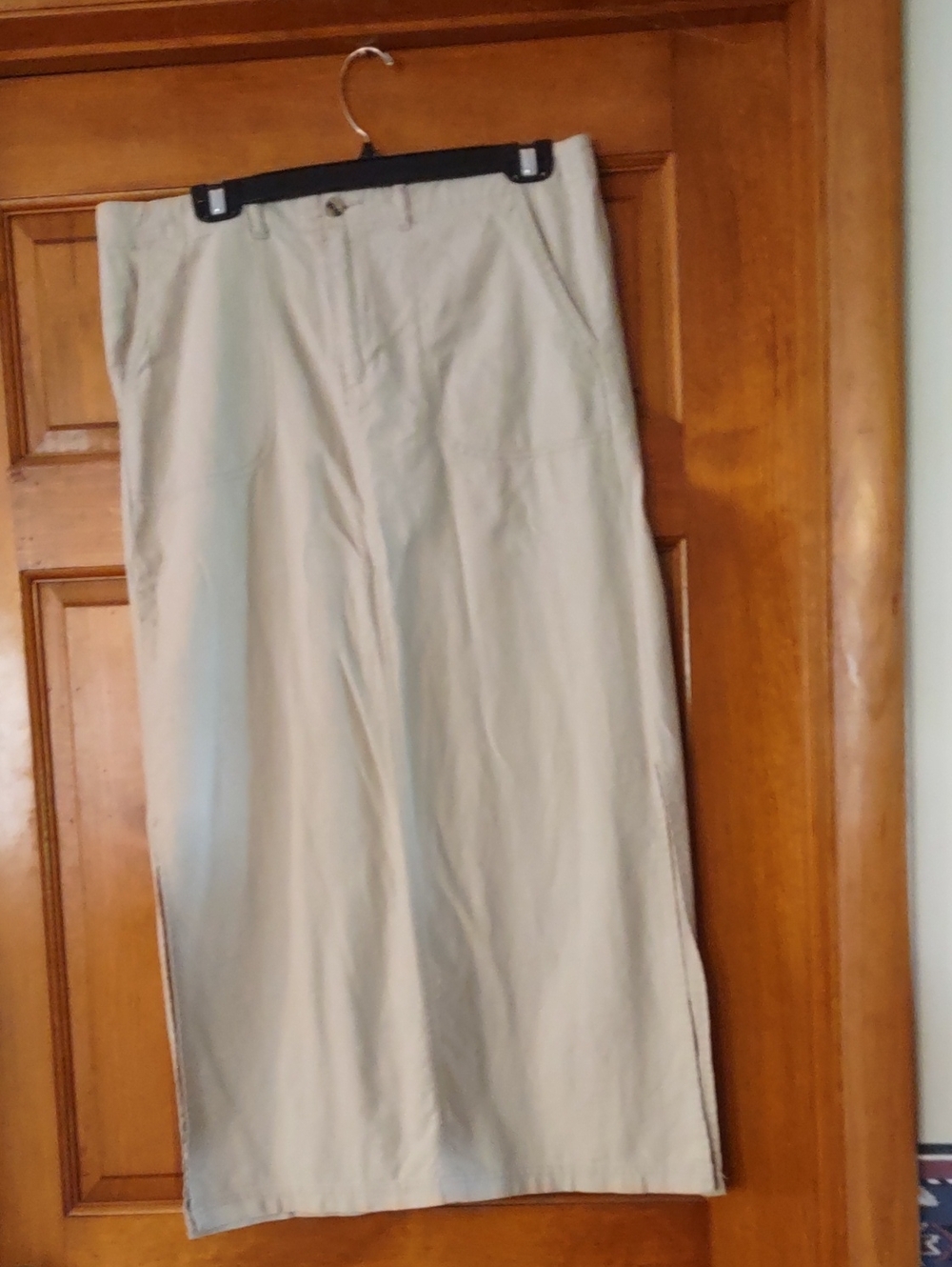 Women's Long Linen Skirt.  Slit Up Both Sides.  Long Pockets In Back And Front.